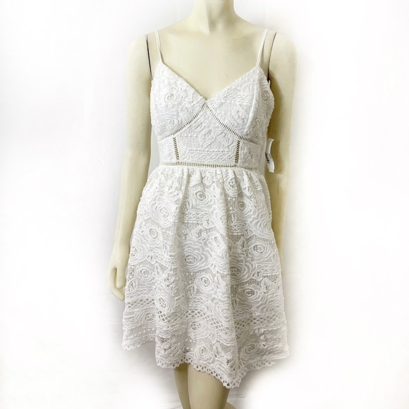 Aqua Lace White Mini Dress Size M - Picture 1 of 6
